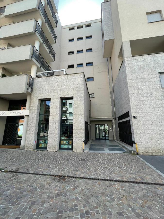 Tortona-Design District, Splendido Appartamento Con Garage Privato Мілан Екстер'єр фото